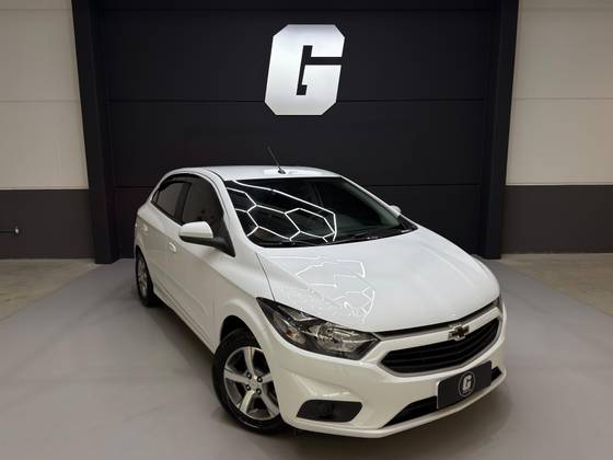 CHEVROLET ONIX 1.4 MPFI LT 8V FLEX 4P MANUAL CHEVROLET ONIX 1.4 MPFI LT 8V FLEX 4P MANUAL